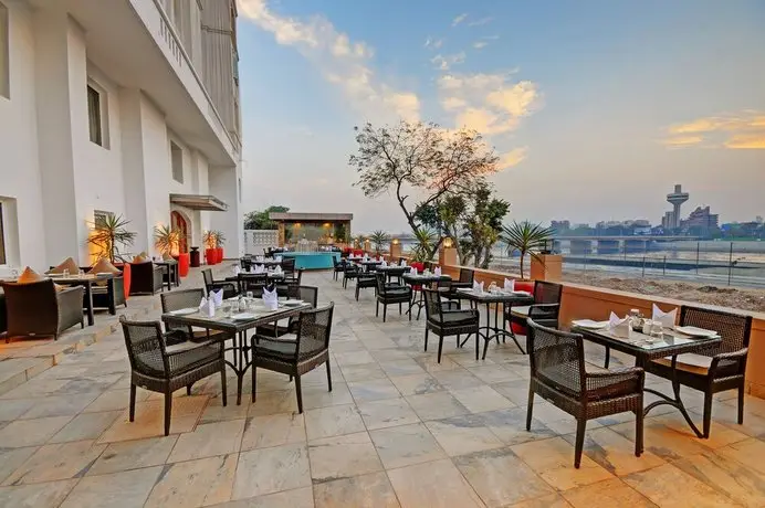 Lemon Tree Premier The Atrium Ahmedabad 