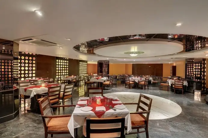 Pride Plaza Hotel Ahmedabad 