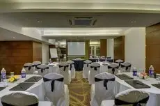 Pride Plaza Hotel Ahmedabad 