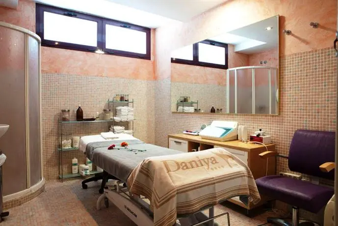 Daniya Denia Spa & Business 