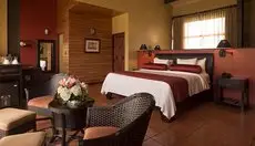 Hotel Arenal Kioro Suites & Spa 