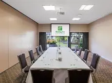 Holiday Inn Auckland Airport 