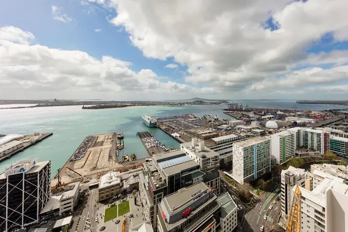 Auckland Harbour Suites