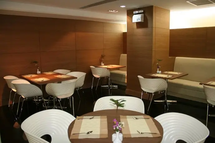 Baiyoke Suite Hotel 