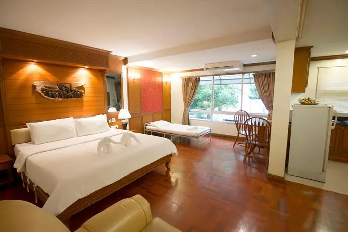 Royal Ivory Sukhumvit Nana by Compass Hospitality 