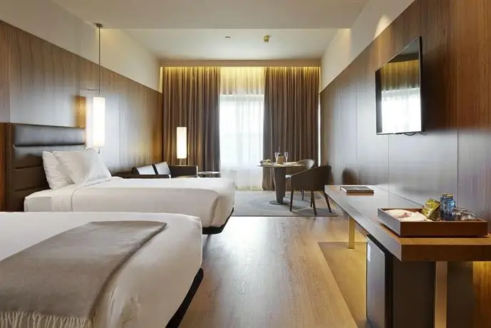 AC Hotel Diagonal L'Illa A Marriott Luxury & Lifestyle Hotel 