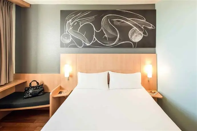 Ibis Barcelona Meridiana 