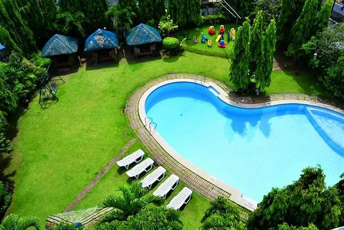 Days Hotel by Wyndham Batangas