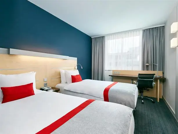 Holiday Inn Express Berlin City Centre 