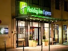 Holiday Inn Express Berlin City Centre 