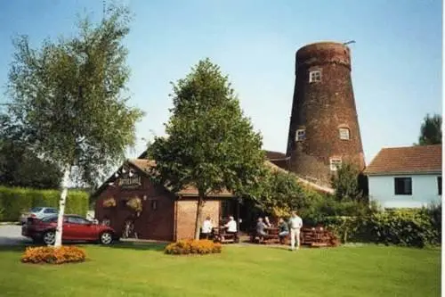 Arties Mill Lodge 