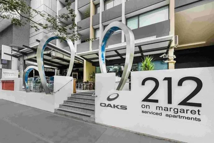 Oaks Brisbane on Margaret Suites