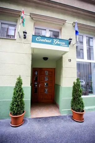 Central Green Hotel 