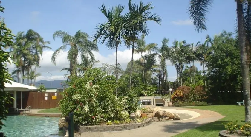 Cairns Gateway Resort 