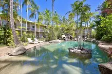 Cairns Rainbow Resort 