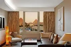 Le Meridien Pyramids Hotel & Spa 