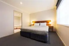 Canberra Parklands Central Apartment Hotel 