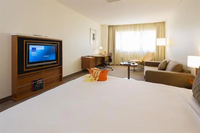 Novotel Canberra 