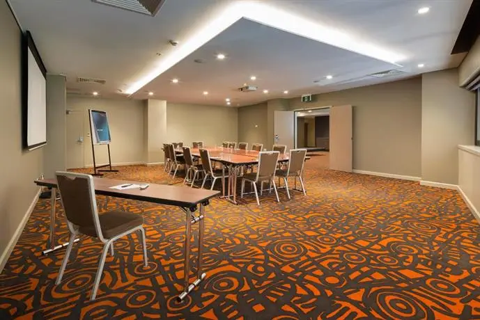 Novotel Canberra 