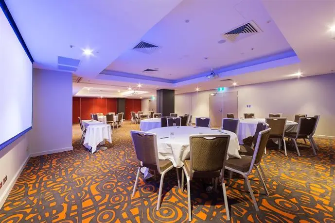 Novotel Canberra 