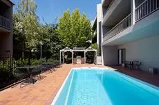 Pinnacle Apartments Canberra 