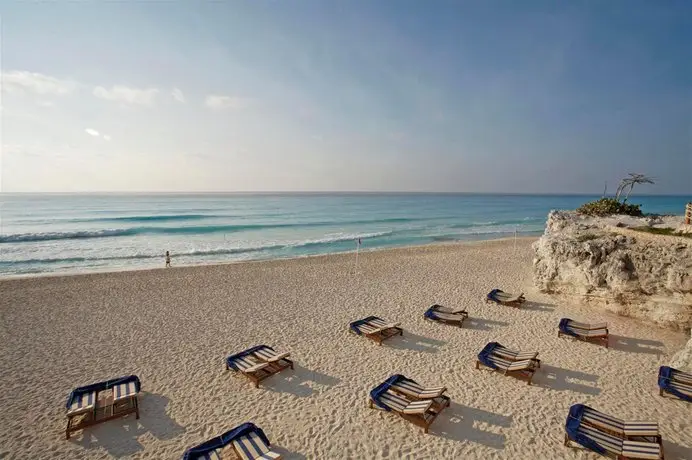 Grand Park Royal Luxury Resort Cancun 