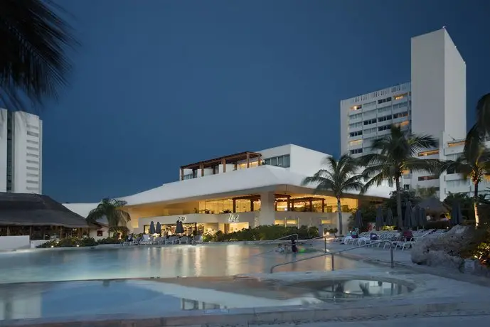 Presidente InterContinental Cancun Resort