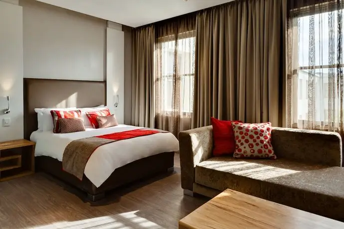 Protea Hotel by Marriott Cape Town Waterfront Breakwater Lodge 