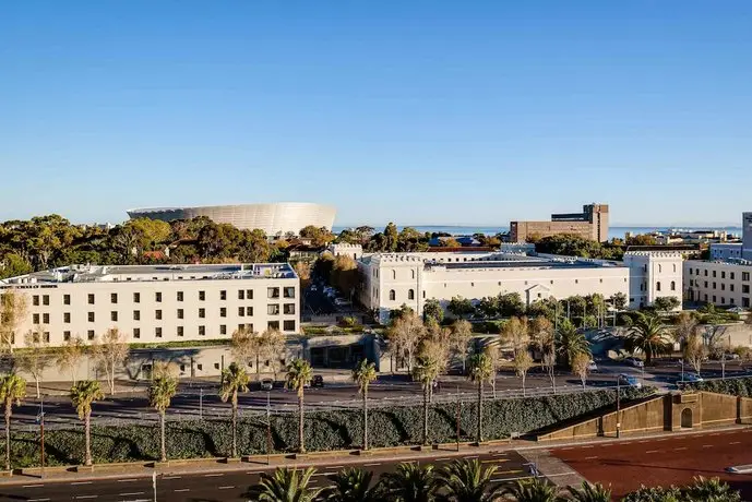 Protea Hotel by Marriott Cape Town Waterfront Breakwater Lodge 