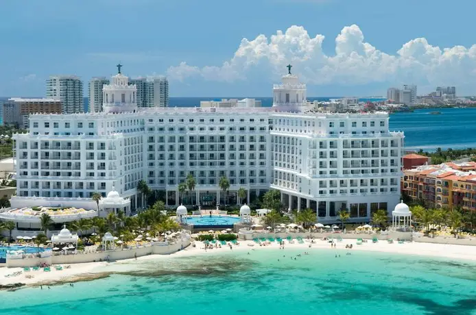 Riu Palace Las Americas All Inclusive - Adults Only 