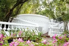 Taj Connemara Chennai 