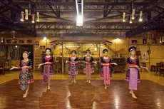 Hmong Hilltribe Lodge 