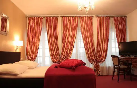 Hayk Altstadthotel & Appartements 