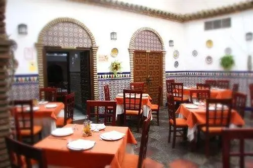 Hostal El Triunfo 