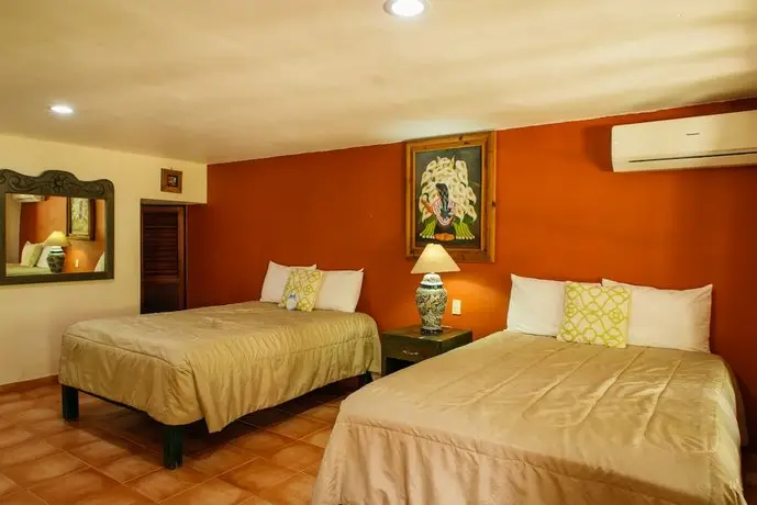 Hacienda San Miguel Hotel & Suites 