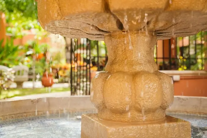 Hacienda San Miguel Hotel & Suites 