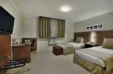 Hotel Deville Business Curitiba 