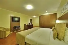 Hotel Deville Business Curitiba 