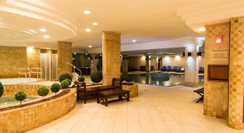 Hodhamidbar Resort & Spa Hotel