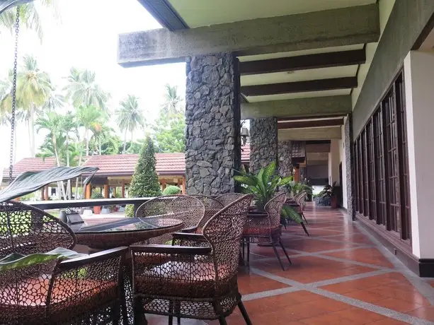 Waterfront Insular Hotel Davao 