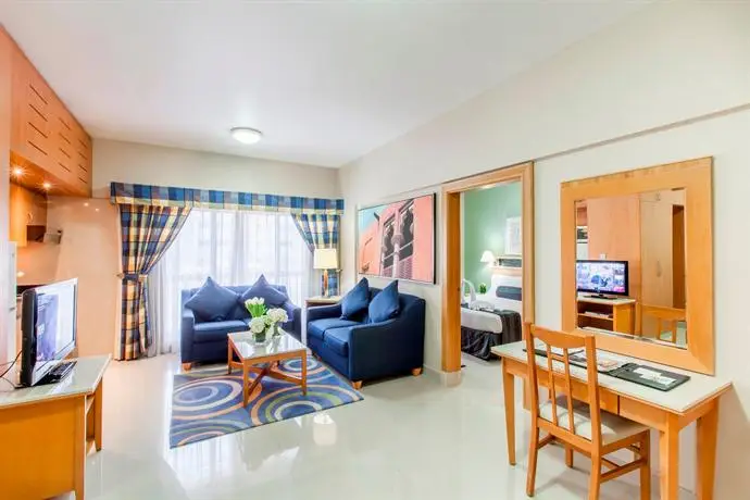 Golden Sands Hotel Apartments 