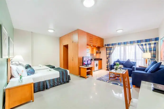 Golden Sands Hotel Apartments 