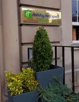 Holiday Inn Express Edinburgh City Centre 