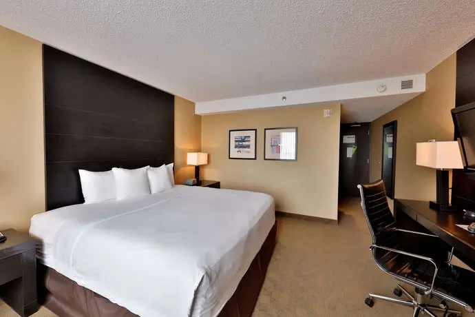 Radisson Hotel & Convention Center Edmonton