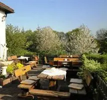 Landhotel Burgenblick 