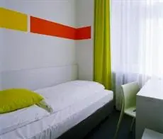 Colour Hotel 