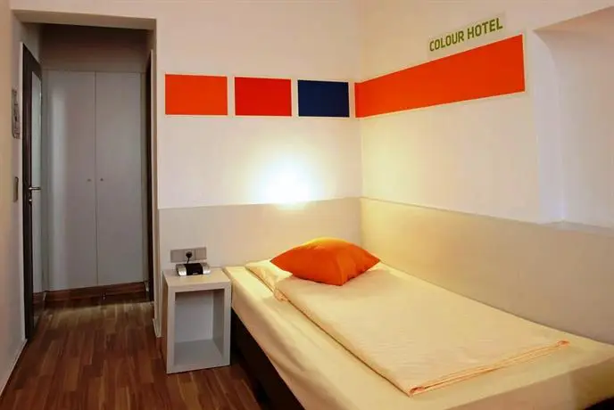 Colour Hotel 