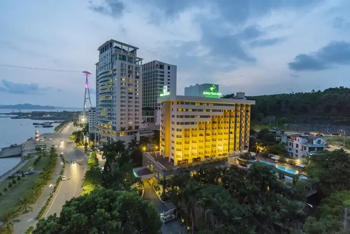 Halong Plaza Hotel - managed by H&K Hospitality 