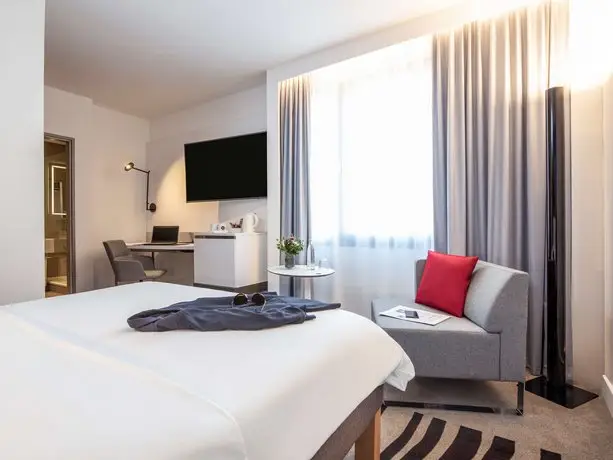 Novotel Hamburg City Alster 