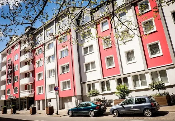 Hotel Konigshof am Funkturm 